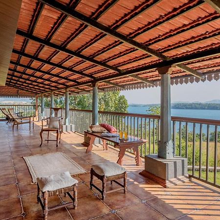 Saffronstays Anantham, Kamshet - Pet-Friendly Lakefront Villa With A Huge Verandah Nethersole Dam Εξωτερικό φωτογραφία