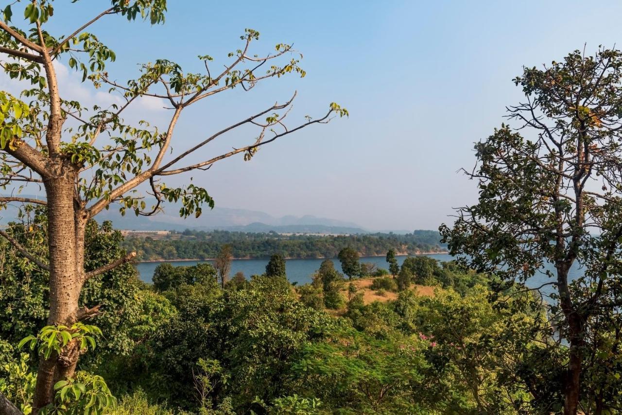 Saffronstays Anantham, Kamshet - Pet-Friendly Lakefront Villa With A Huge Verandah Nethersole Dam Εξωτερικό φωτογραφία